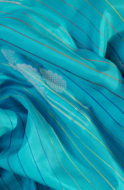 blue saree with yellow border